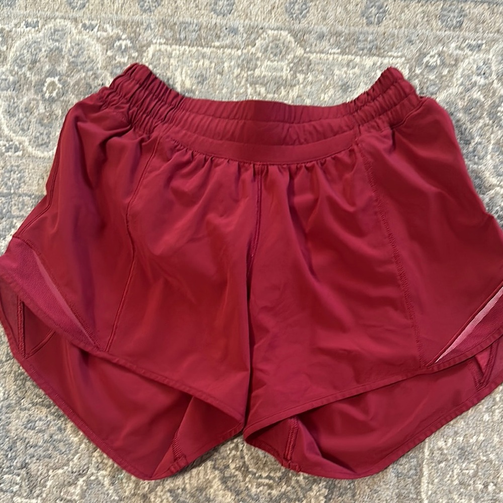 Lululemon Athletica Red Athletic Shorts Lightweight Elastic Waist